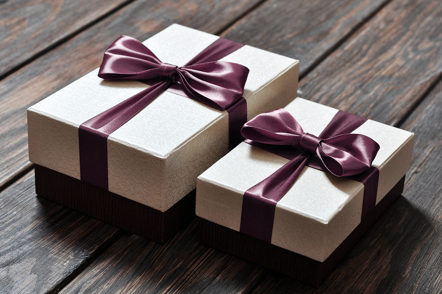 0Elegant gift boxes